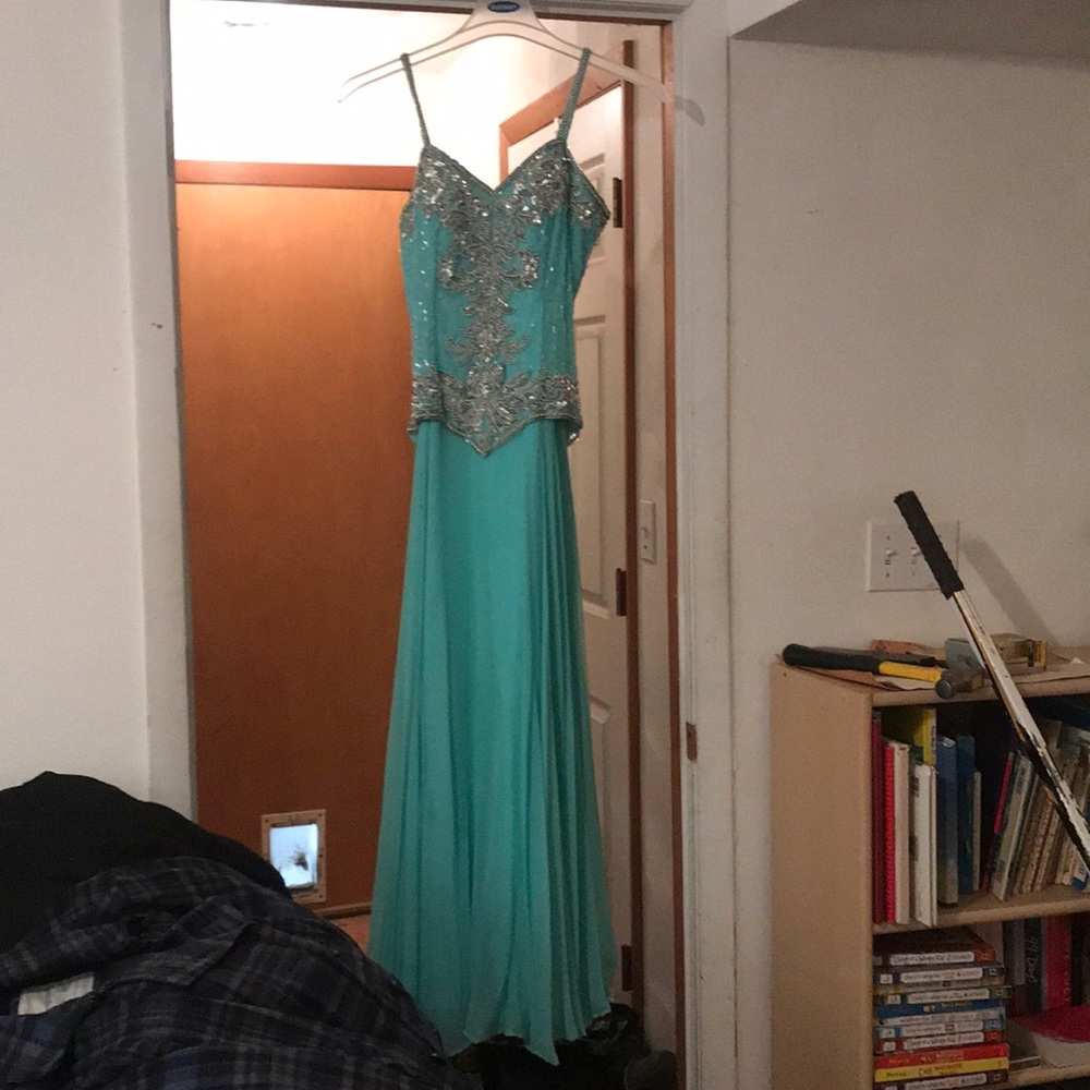 Teal prom/homecoming/bridesmaid dress worn once